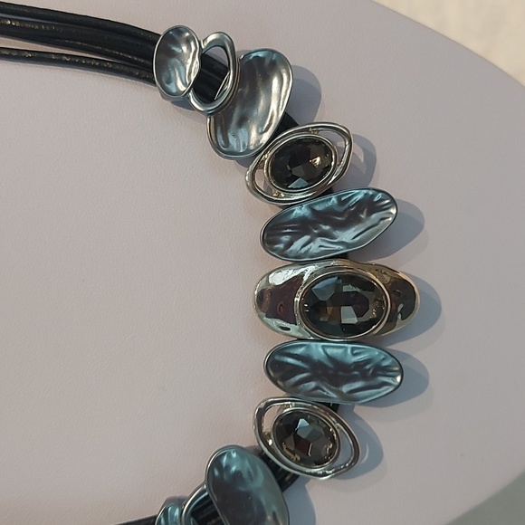 Beautiful State necklace and Earring set NWT - Picture 2 of 6